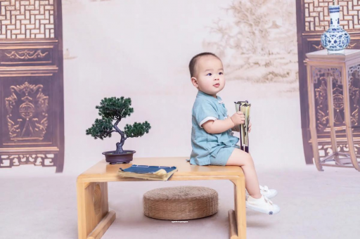 淄博宝宝几个月翻身才正常
